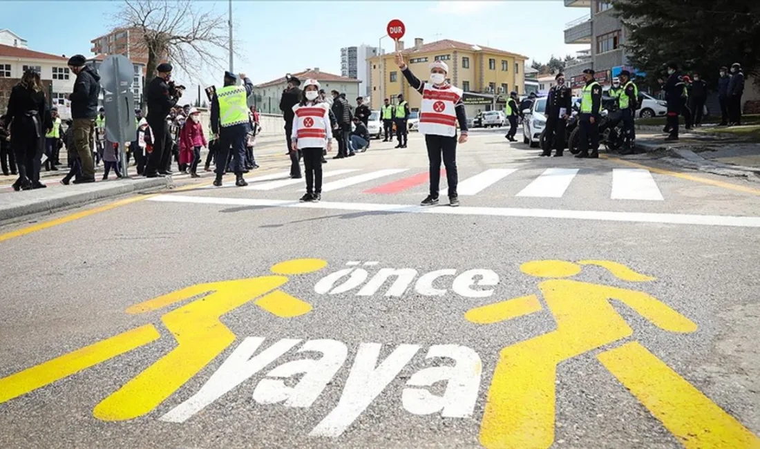 Yozgat Valiliği, trafikte yaya önceliğini vurgulamak amacıyla "Öncelik Hayatın Öncelik