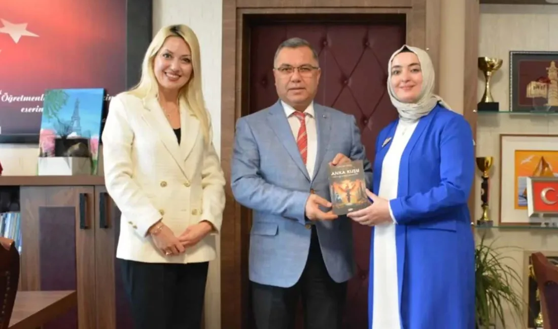 Yozgat 75.  Yıl Müzeyyen Çokdeğerli İlkokulu Müdürü Gamze Açıkgöz