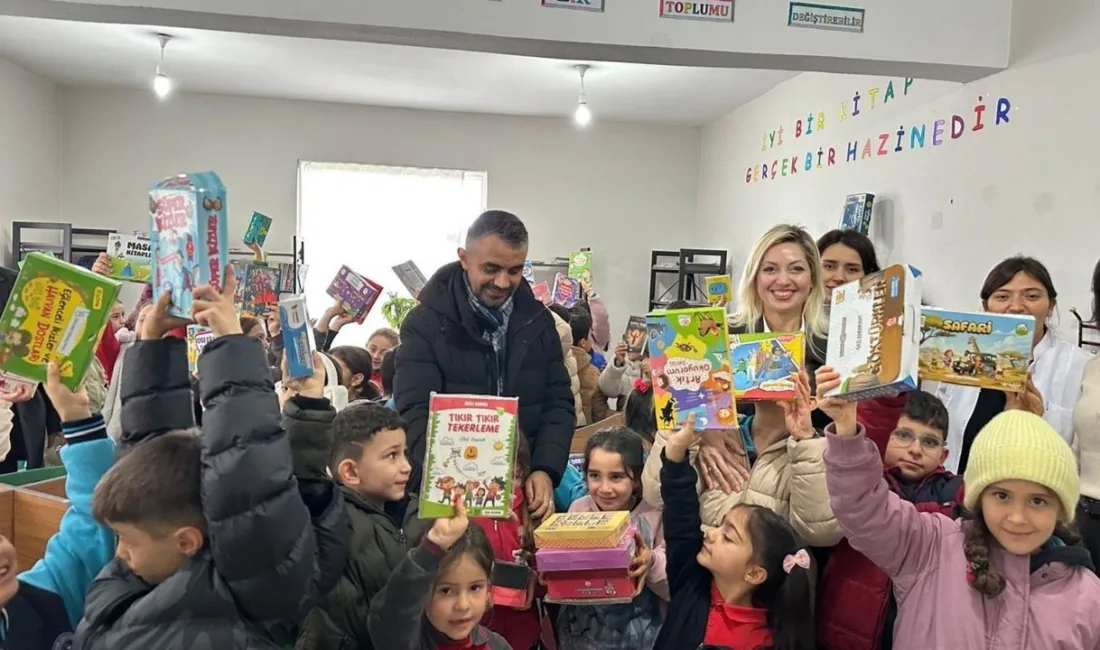 Yozgat’ta Öğrencilerden Kütüphaneye Anlamlı Kitap Bağışı Yozgat İl Milli Eğitim Müdürlüğü’nün “Yeşil Vatan–Benim Okulum Geleceğe Çare”