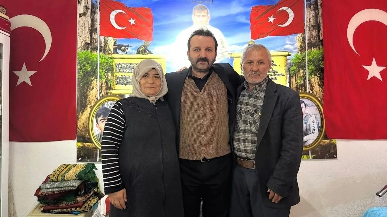 Yozgat Ülkü Ocakları İl Başkanı Fatih Akgül ve yönetim kurulu