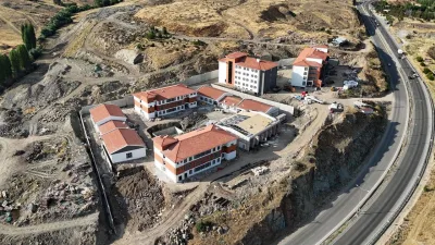 Yozgat Valisi Mehmet Ali Özkan, yeni Endüstri Meslek Lisesi yerleşkesinin