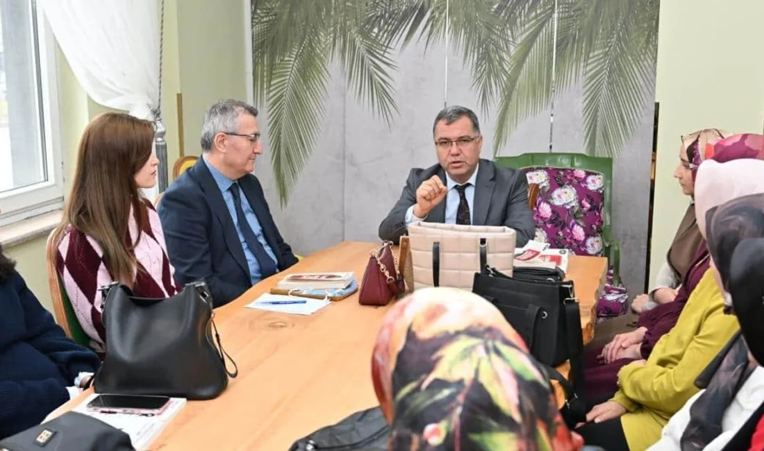 İl Milli Eğitim Müdürü İsmail Altınkaynak, etkinliğe katılarak önemine dikkat