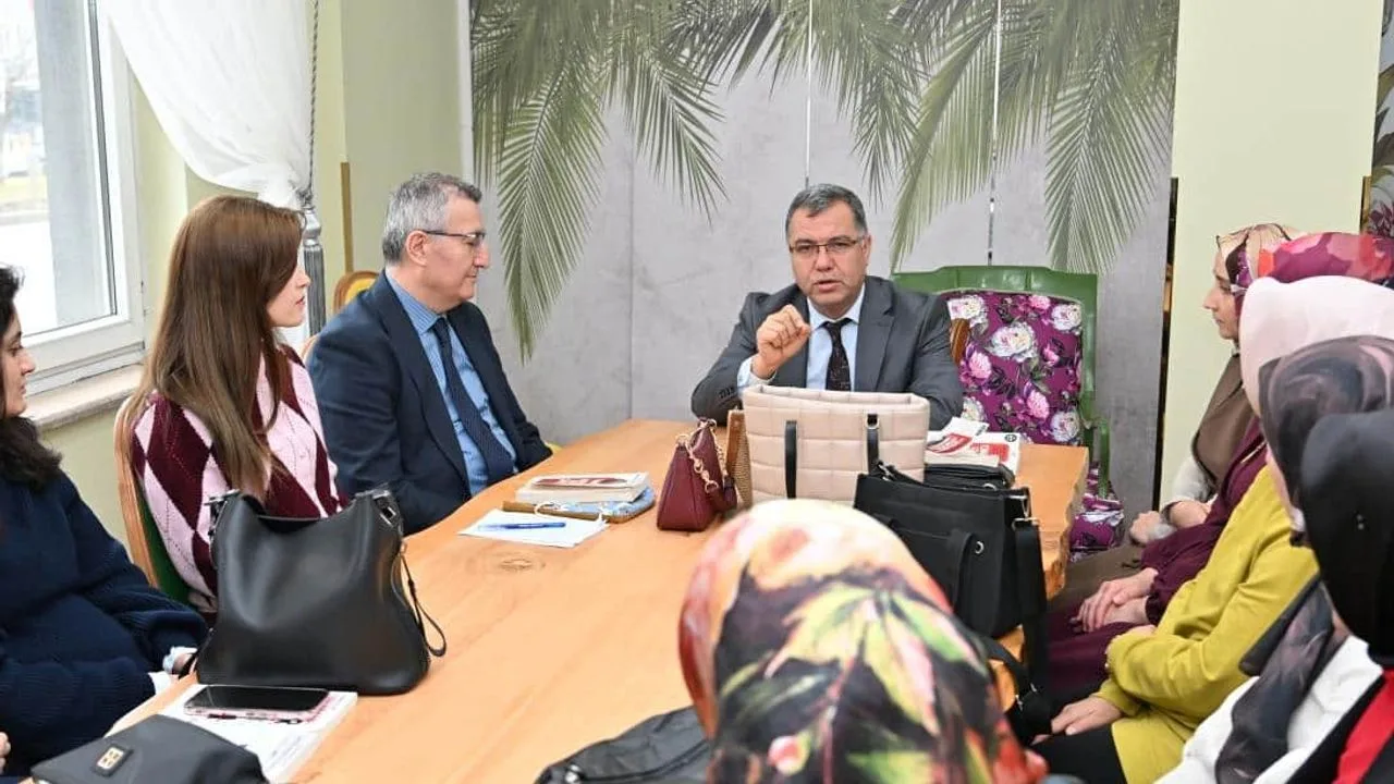 İl Milli Eğitim Müdürü İsmail Altınkaynak, etkinliğe katılarak önemine dikkat