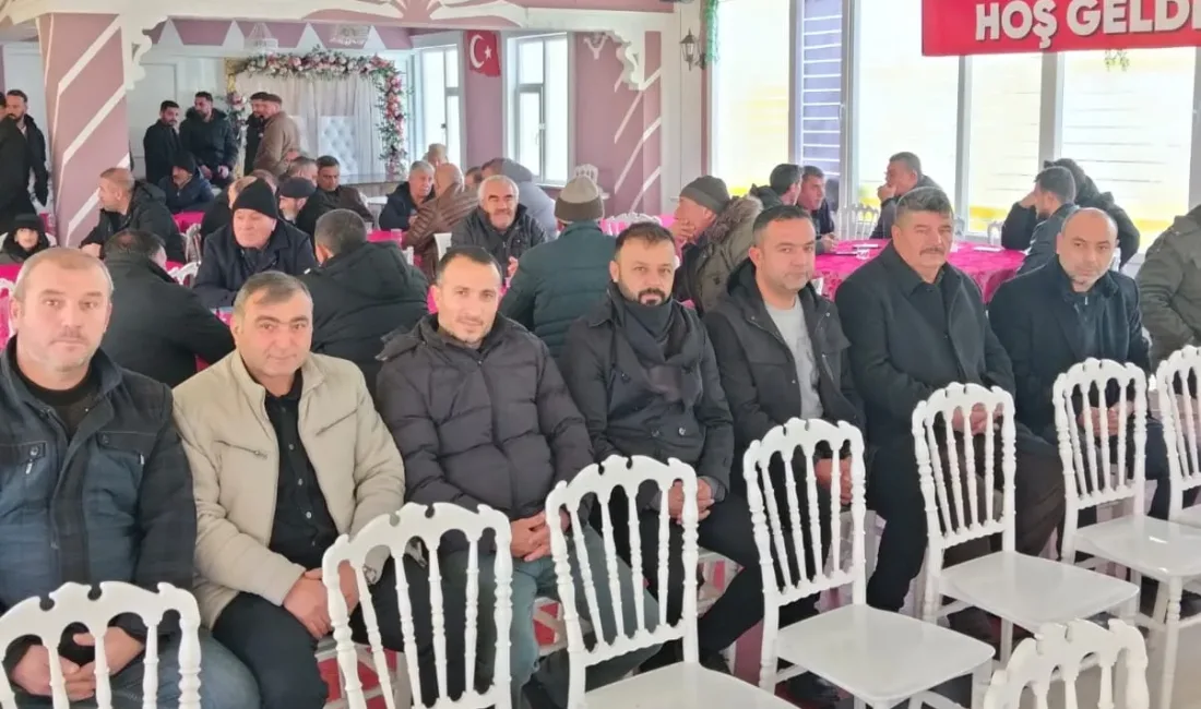 Anahtar Parti Yerköy İlçe Başkanı Alperen Gül ve teşkilat üyeleri,