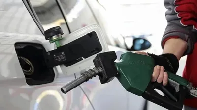 Akaryakıt fiyatlarına yeni bir artış geliyor. Benzinin litre fiyatı, 27