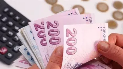 En düşük emekli maaşını 16 bin 881 liradan 20 bin