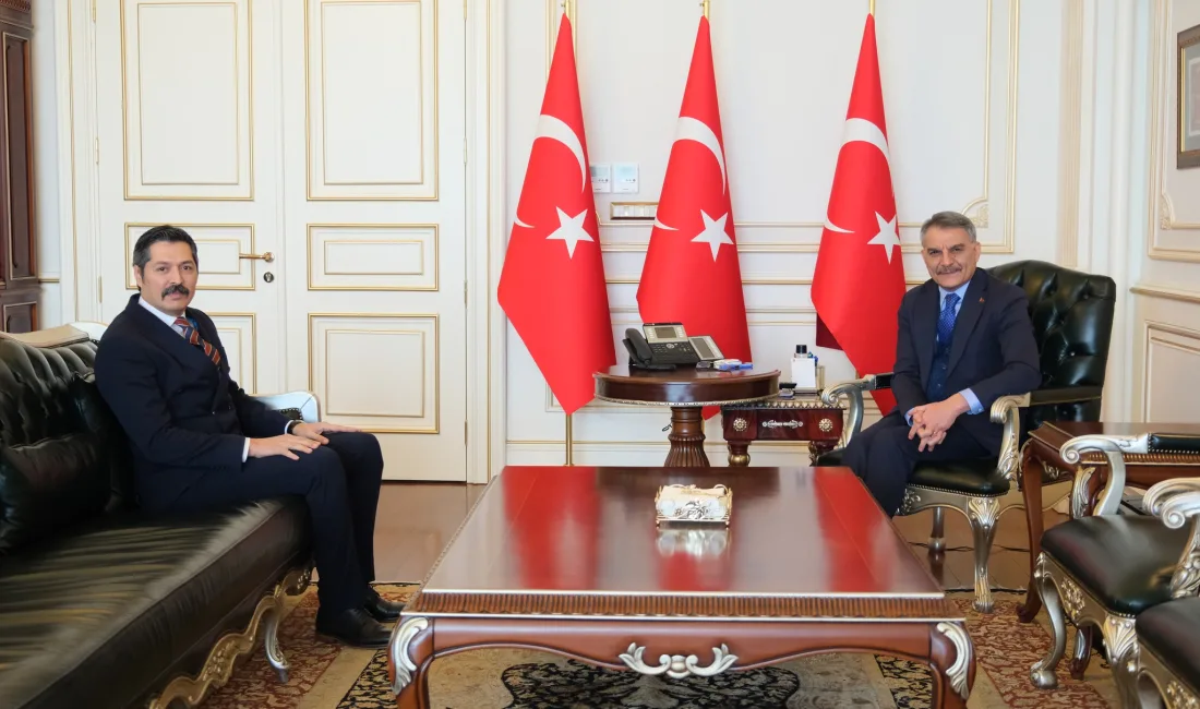 İş insanı Oğuzhan Oğuz, Yozgat Valiliği’nde Vali Mehmet Ali Özkan