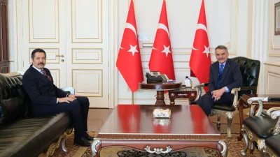 İş insanı Oğuzhan Oğuz, Yozgat Valiliği’nde Vali Mehmet Ali Özkan