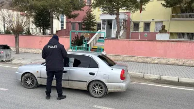 Şefaatli İlçe Emniyet Müdürlüğü ekipleri, uyuşturucuyla mücadele ve eğitim alanlarının