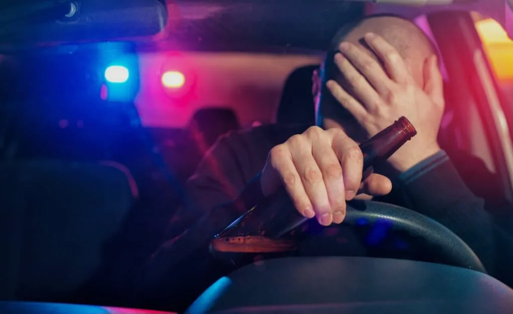 Yozgat ilinde yapılan trafik denetimlerinde, alkollü araç kullanan ve ehliyetsiz