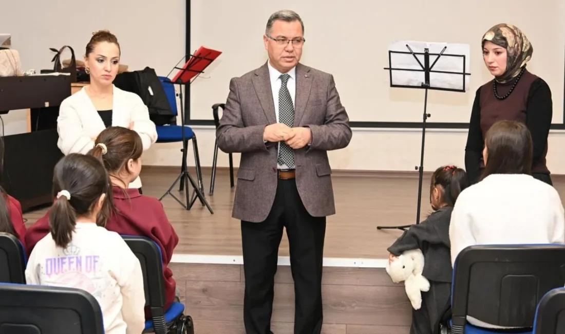 Yozgat İl Milli Eğitim Müdürü İsmail Altınkaynak, gönüllü öğretmenler tarafından