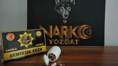 Yerköy’te polis ekiplerinin gece saatlerinde gerçekleştirdiği ortak operasyonda Ankara’dan gelen