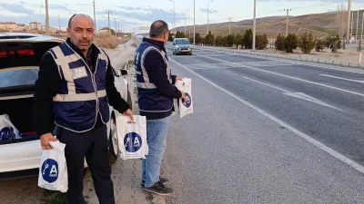 Anahtar Parti Yerköy İlçe Başkanı Alperen Gül ve ilçe teşkilatı,