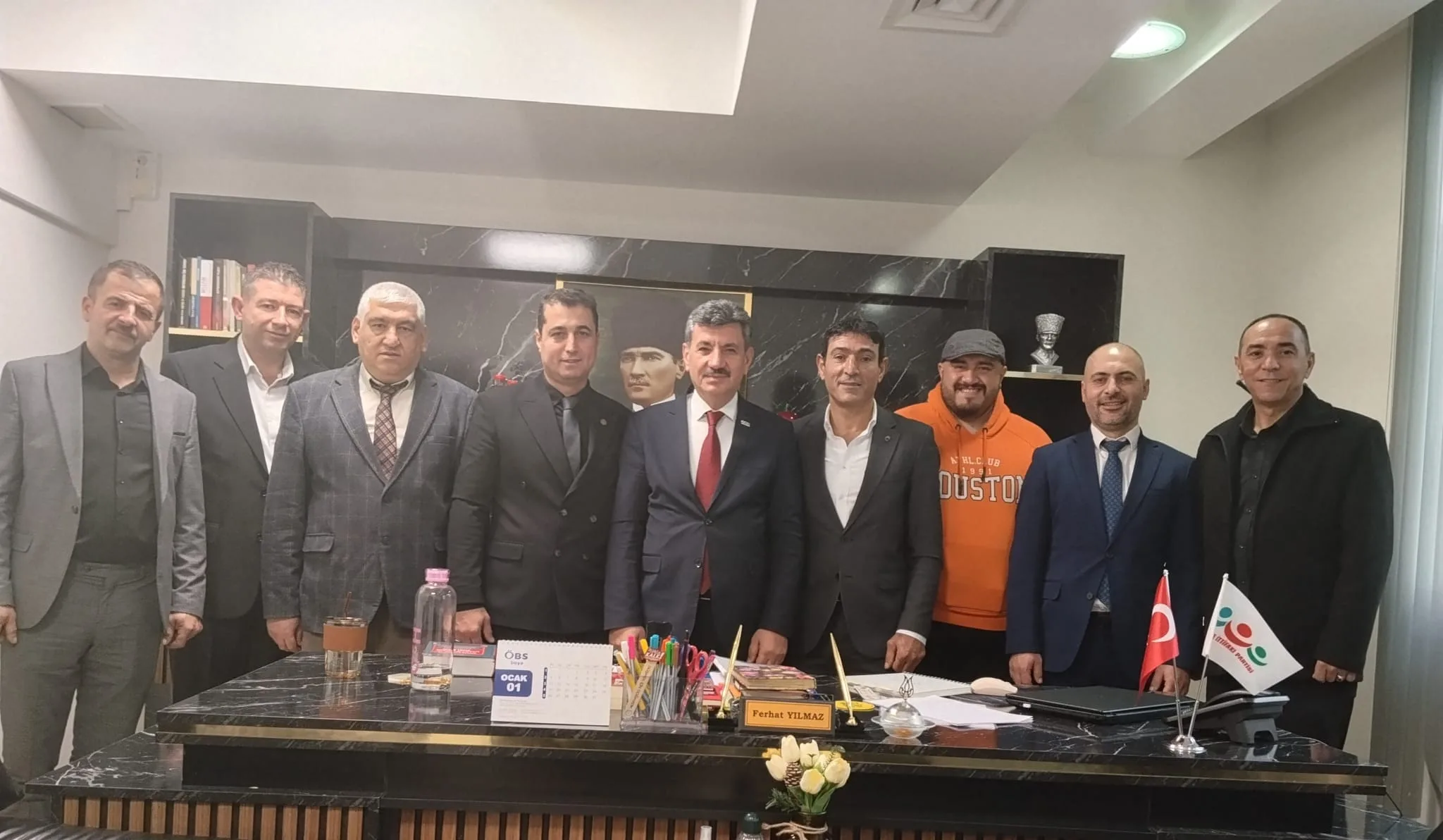 Başkentteki Yerköylüler Derneği Başkanı İsa Kaya ve dernek yönetimi, Türkiye