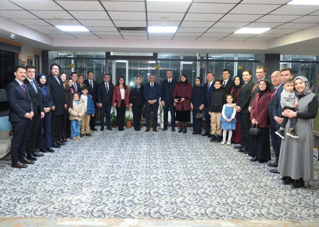 Yozgat Valisi Mehmet Ali Özkan ve İlçe Kaymakamları iftar sofrasında