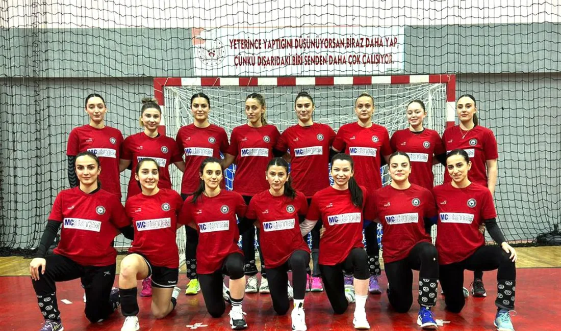 Yozgat’ı hentbolda başarıyla temsil eden MC Sistem Yozgat Gençlik Spor