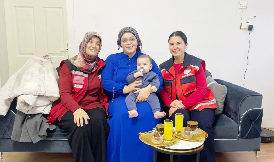 Sosyal Hizmet Merkezi Müdürlüğü ekipleri, evlilik kredisi desteğinden faydalanan genç