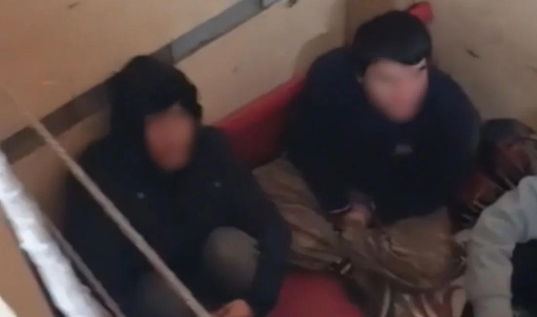 Yozgat'ta düzenlenen operasyonda, düzensiz göçmen taşıdığı tespit edilen şüphelilerden ikisi