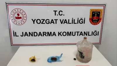 Yozgat’ın Yerköy ilçesinde jandarma ekiplerinin düzenlediği operasyonda metruk bir binada