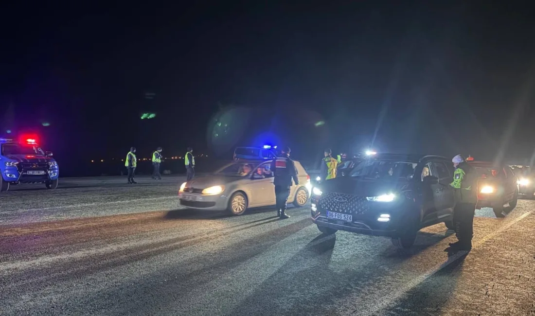 Yozgat'ta yapılan trafik denetiminde, sürücü belgesi geçici olarak alınmış bir