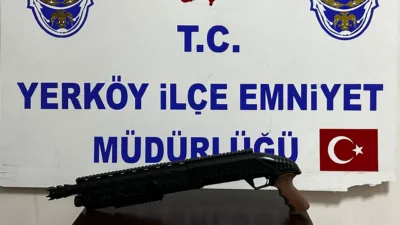 Yozgat’ın Yerköy ilçesinde gece saatlerinde alkollü şahıslar arasında çıkan kavga,