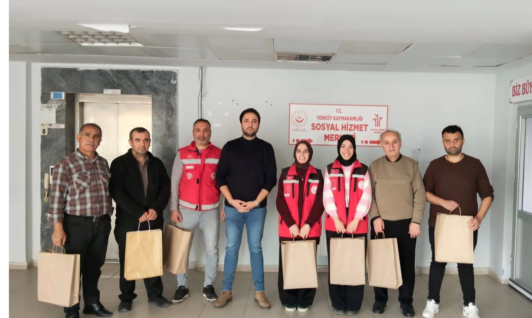 Dünya Sosyal Hizmet Günü kapsamında Yerköy Sosyal Hizmet Merkezi Müdürlüğü’nde