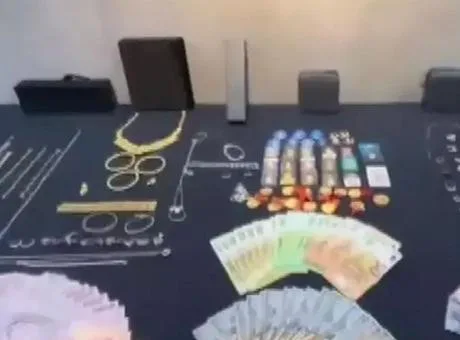 Etimesgut İlçe Emniyeti, kendilerini polis ve savcı olarak tanıtarak dolandırıcılık