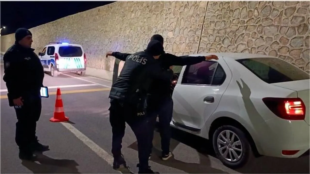 Boğazlıyan, Yenifakılı, Şefaatli ve Kadışehri ilçelerinde emniyet birimleri tarafından yapılan