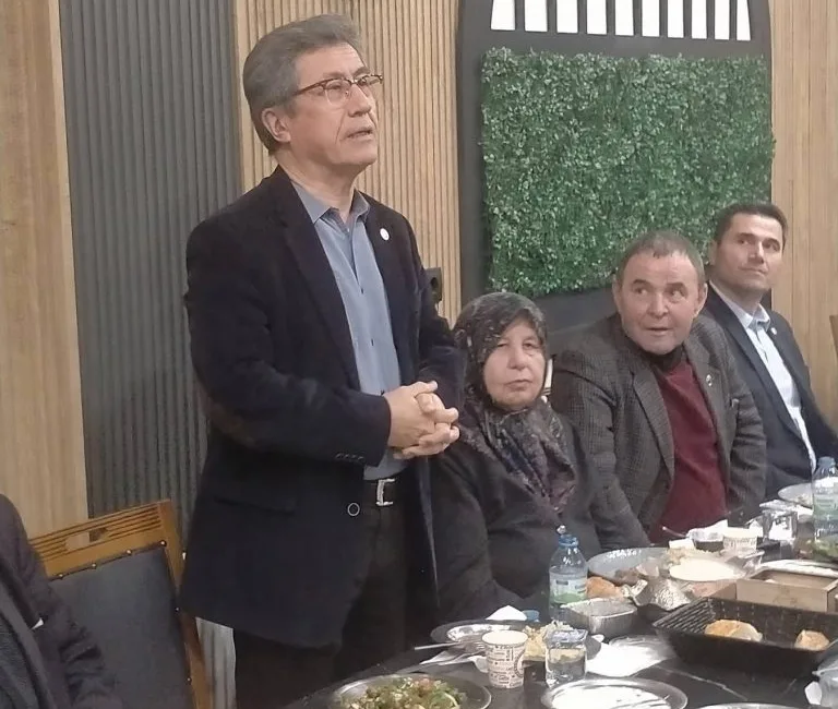 Kanser tedavisinde yenilikçi yöntemler geliştiren Prof. Dr. Taner Demirer, Yerköy'de