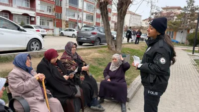 Yerköy İlçe Emniyet Müdürlüğü ekipleri, vatandaşları güvenlik konularında bilgilendirmek amacıyla
