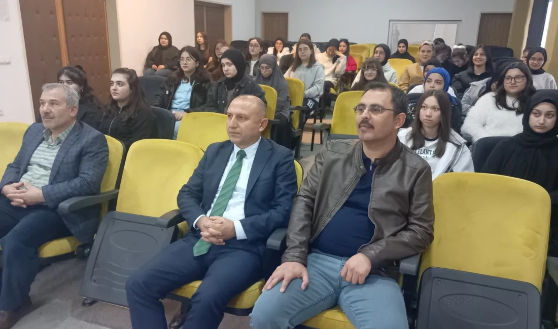 Yerköy İlçe Müftüsü Remzi Çalık, Ramazan ayı etkinlikleri çerçevesinde Şehit