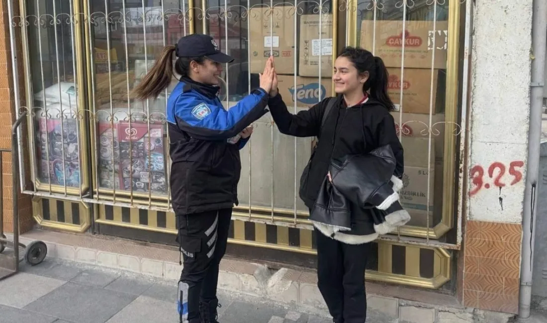 Yozgat'ın Şefaatli, Sorgun ve Yerköy ilçelerinde polis ekipleri, vatandaşları çeşitli