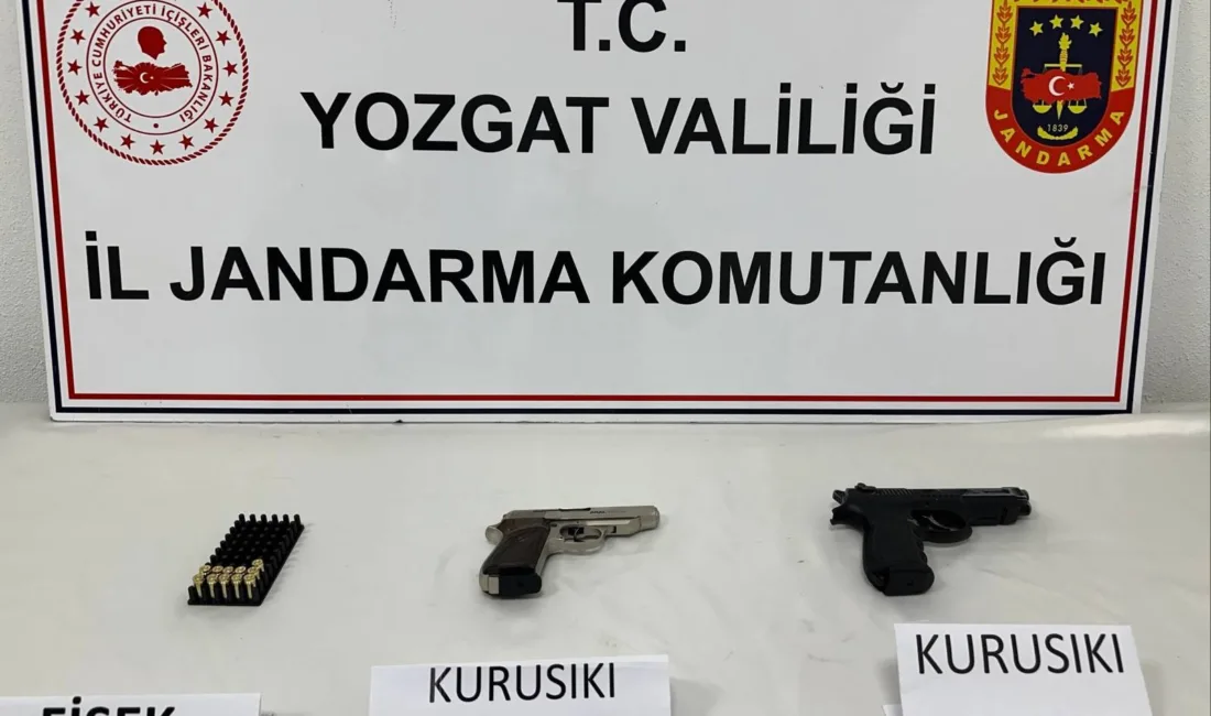 Jandarma ekiplerince bir şüphelinin evinde yapılan aramada 2 adet kurusıkı