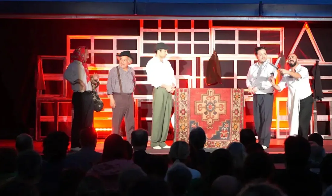 Devlet Tiyatroları'nın Vagon Sahnesi Projesi kapsamında tiyatro treni 4 Mayıs'ta