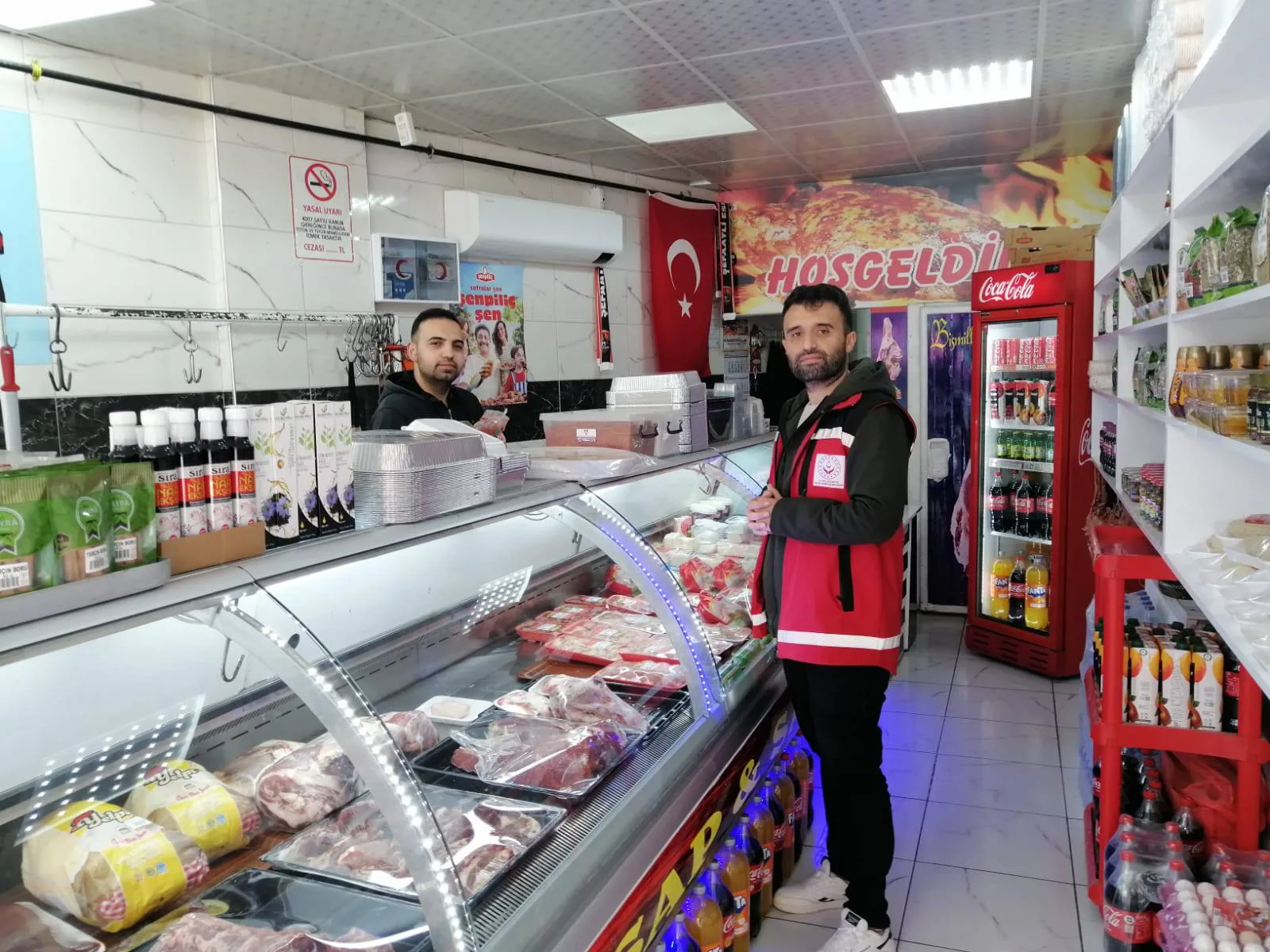 Yerköy Sosyal Hizmet Merkezi Müdürlüğü ekipleri, Şefaatli ilçesinde esnafla bir