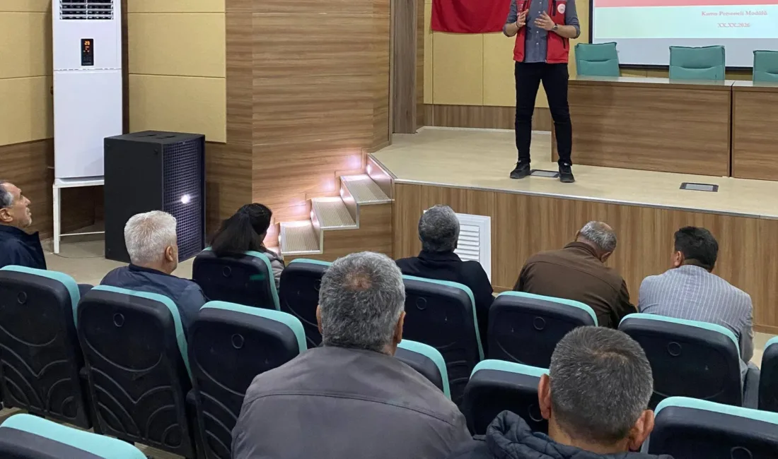 Yerköy Sosyal Hizmet Merkezi Müdürlüğü, mahalle muhtarlarına yönelik düzenlediği eğitimle