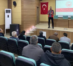 Yerköy Sosyal Hizmet Merkezi Müdürlüğü, mahalle muhtarlarına yönelik düzenlediği eğitimle