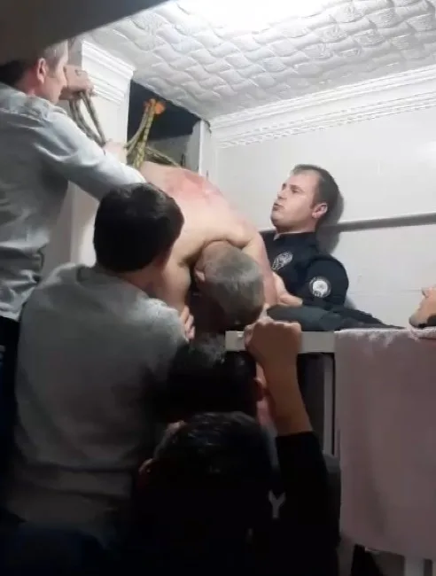 Yerköy ilçesinde yaşanan olay, hem güldürdü hem düşündürdü. Boşanma aşamasında