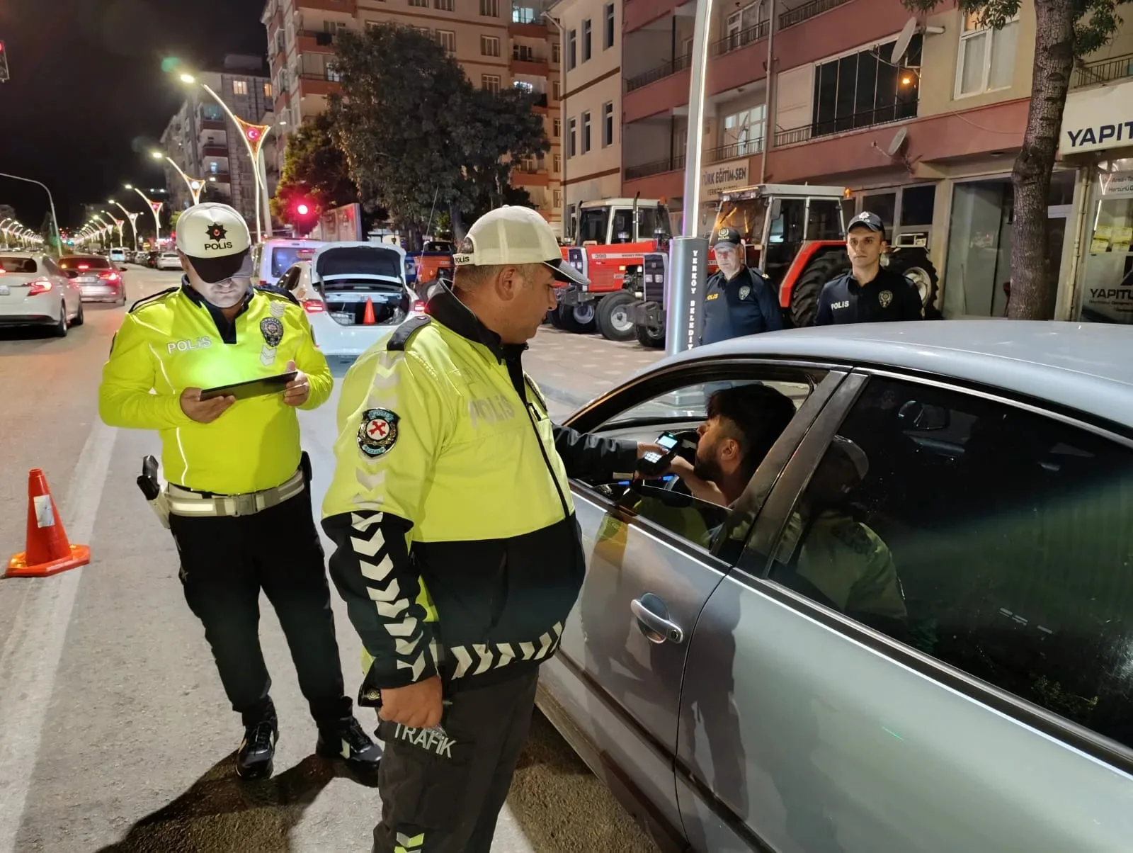 Yerköy'de gerçekleştirilen denetimlerde toplamda 357 bin TL'lik cezai işlem uygulandı.