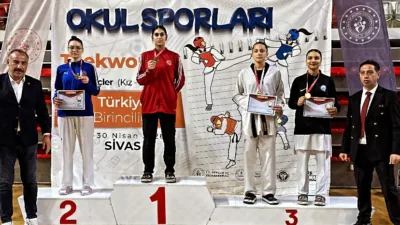 Yerköy Şehit Mehmet Tez Anadolu Lisesi öğrencisi Yasemin Ecrin Soldamlı,