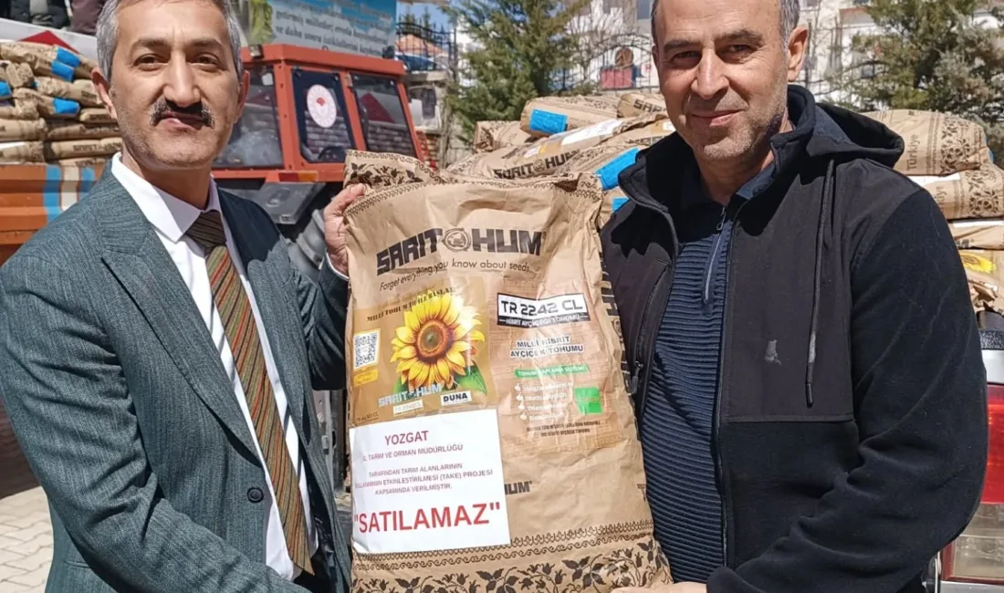 Yozgat İl Tarım ve Orman Müdürlüğü'nde düzenlenen törenle, çiftçilere hibe