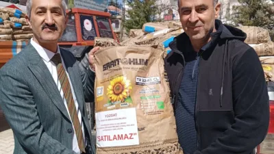Yozgat İl Tarım ve Orman Müdürlüğü'nde düzenlenen törenle, çiftçilere hibe