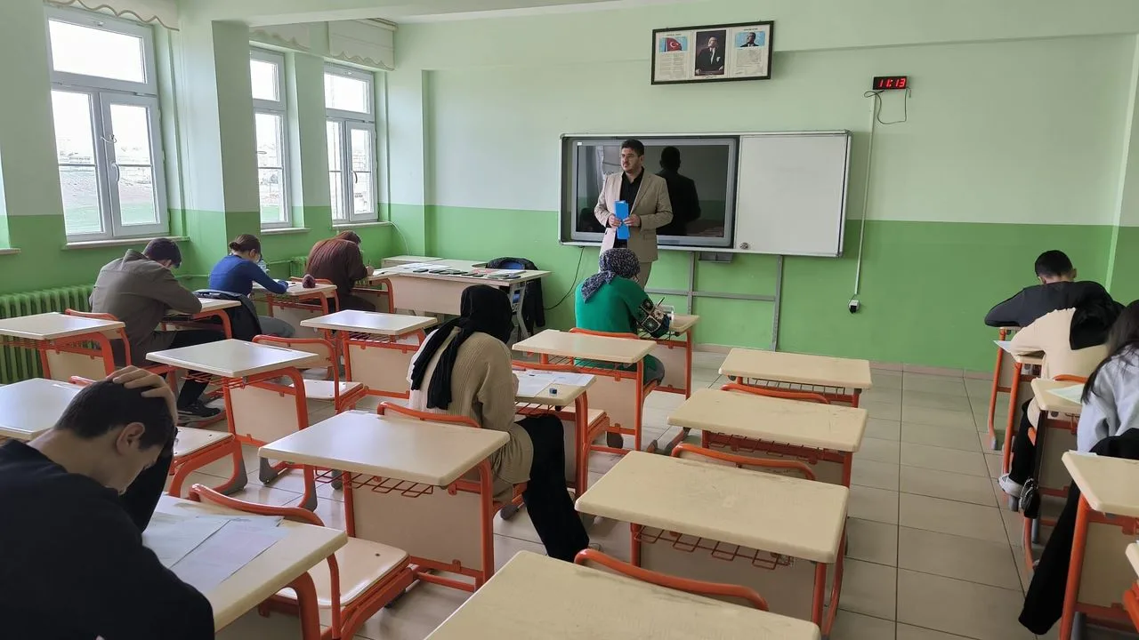 Diyanet İşleri Başkanlığı tarafından lise ve üniversite öğrencilerine yönelik düzenlenen