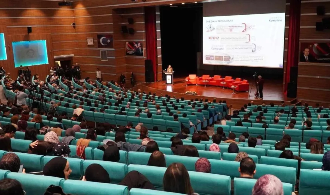 Yozgat Bozok Üniversitesi, öğrencileri iş dünyasıyla buluşturmak amacıyla "Sektör Kampüste