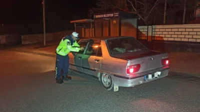 Yozgat İl Jandarma Komutanlığı, trafik güvenliğini sağlamak amacıyla denetim faaliyetlerine