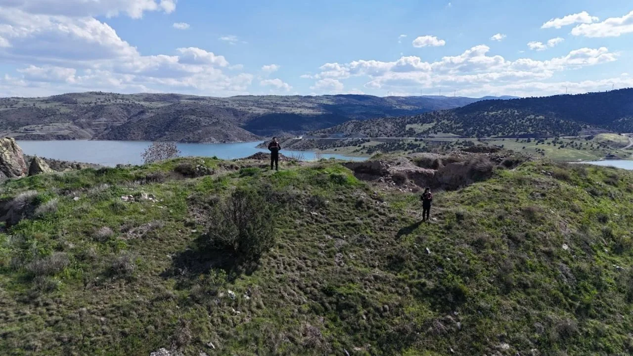 Yozgat İl Jandarma Komutanlığı ekipleri, Çekerek ilçesindeki Kızılkale ve Keçikalesi