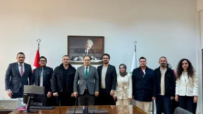 Yozgat’ta AK Parti teşkilatları, Avukatlar Günü dolayısıyla hukuk camiasını ziyaret