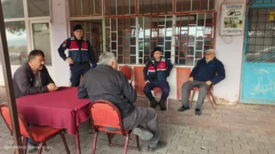 Yozgat İl Jandarma Komutanlığı, Bektaşlı köyünde vatandaşları telefon ve sosyal