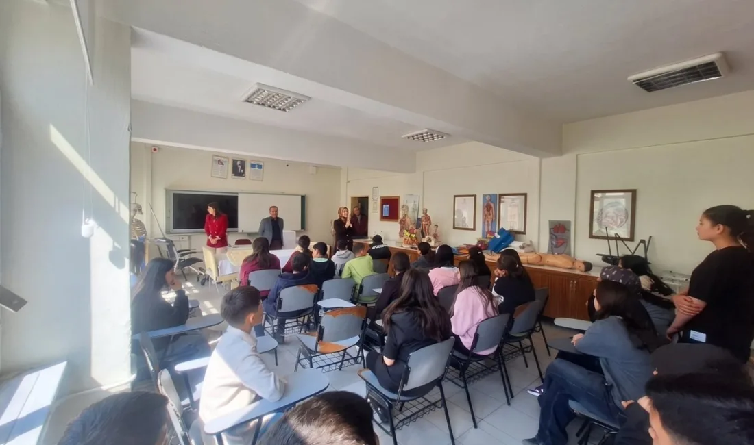 Yozgat İl Millî Eğitim Müdürlüğü tarafından yürütülen "Kariyer Yolculuğu" projesi