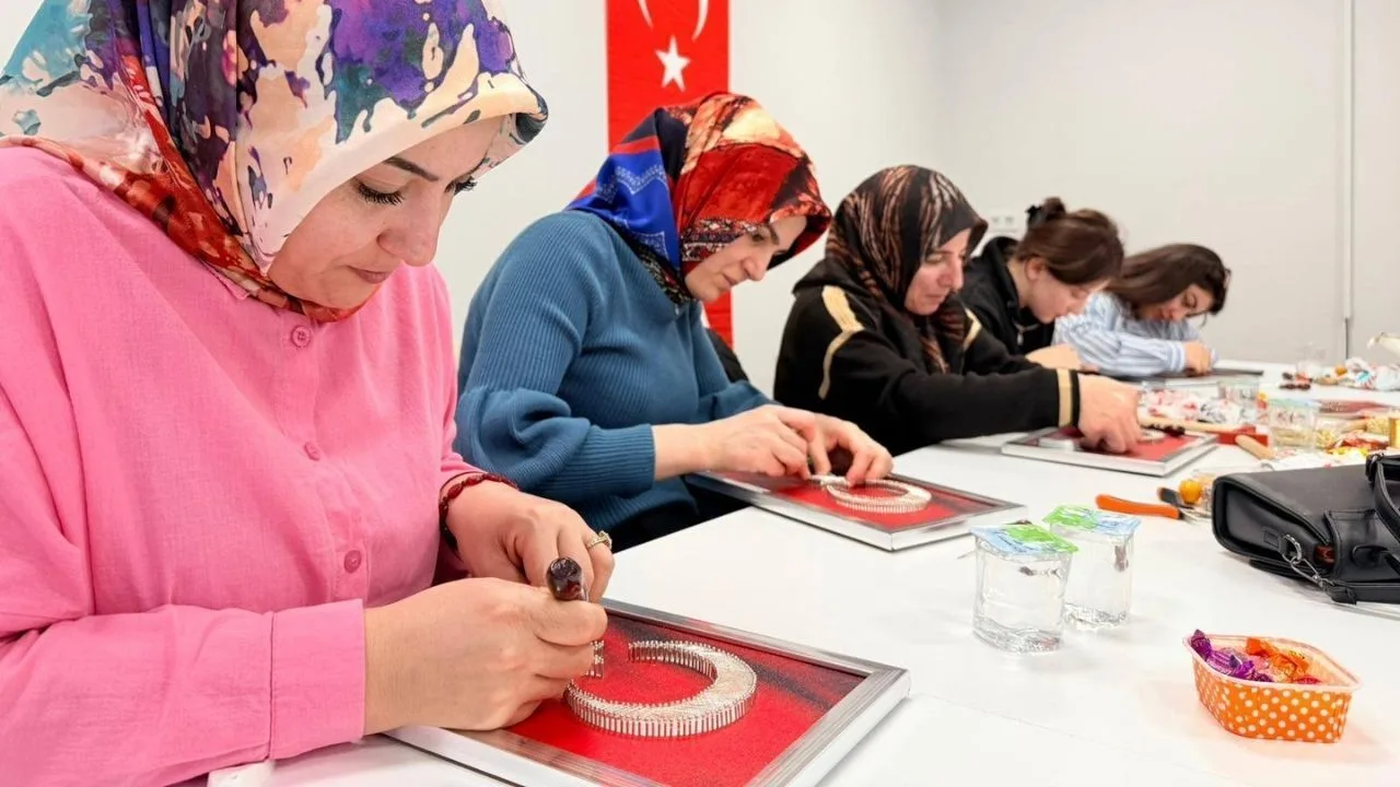 Aile ve Sosyal Hizmetler Bakanlığı'nın "Sanata Teşvik ve Sanatla Yaşam